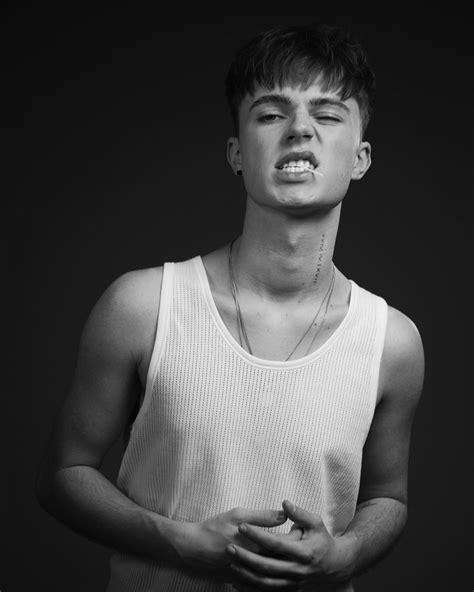 (@hrvy) • Instagram photos and videos.